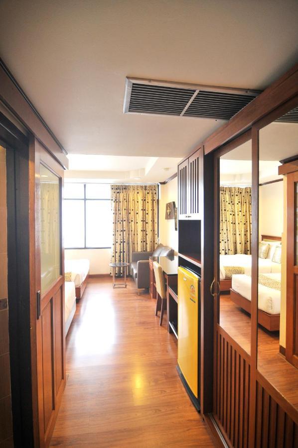 Malaysia Hotel Bangkok Extérieur photo