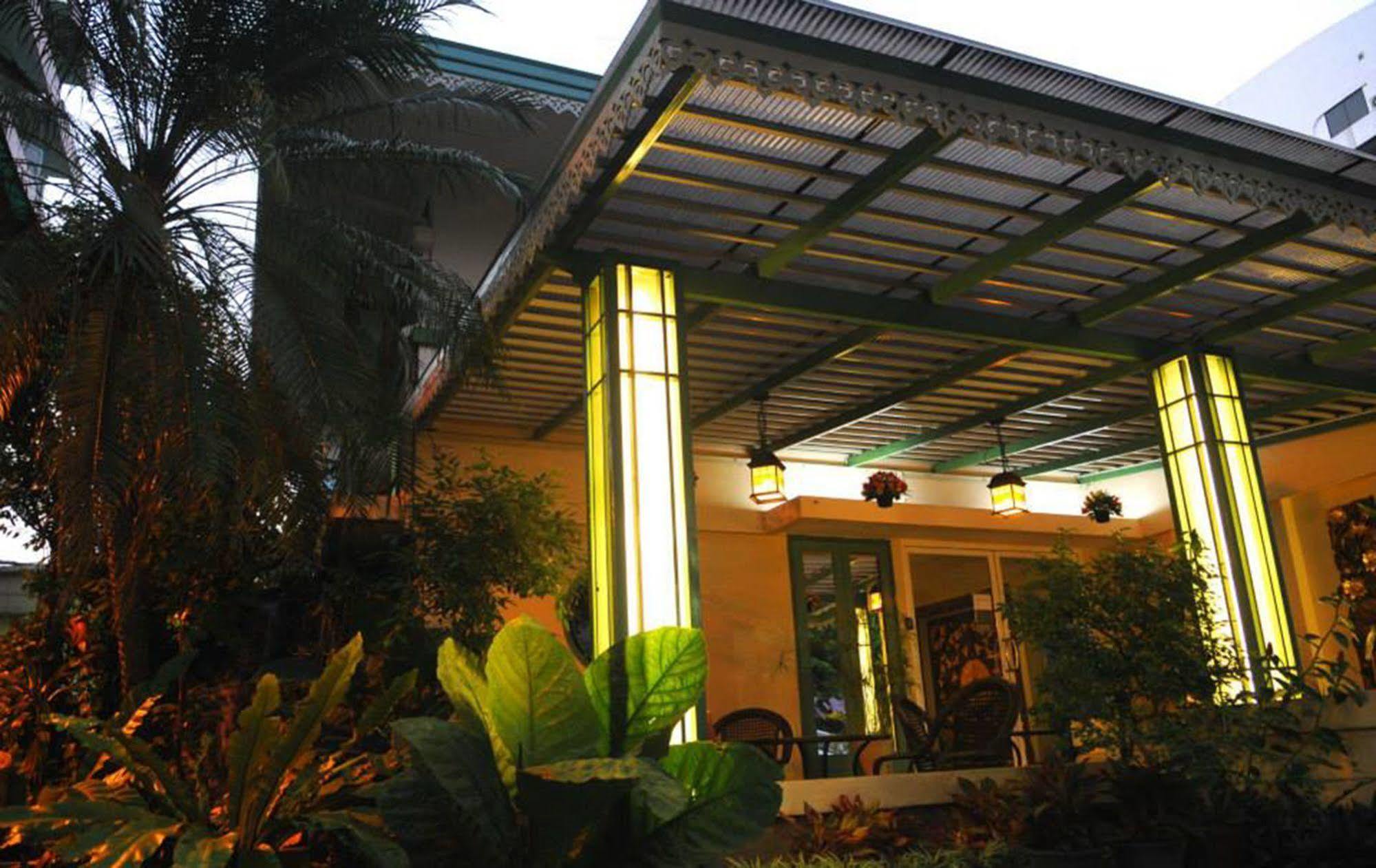 Malaysia Hotel Bangkok Extérieur photo